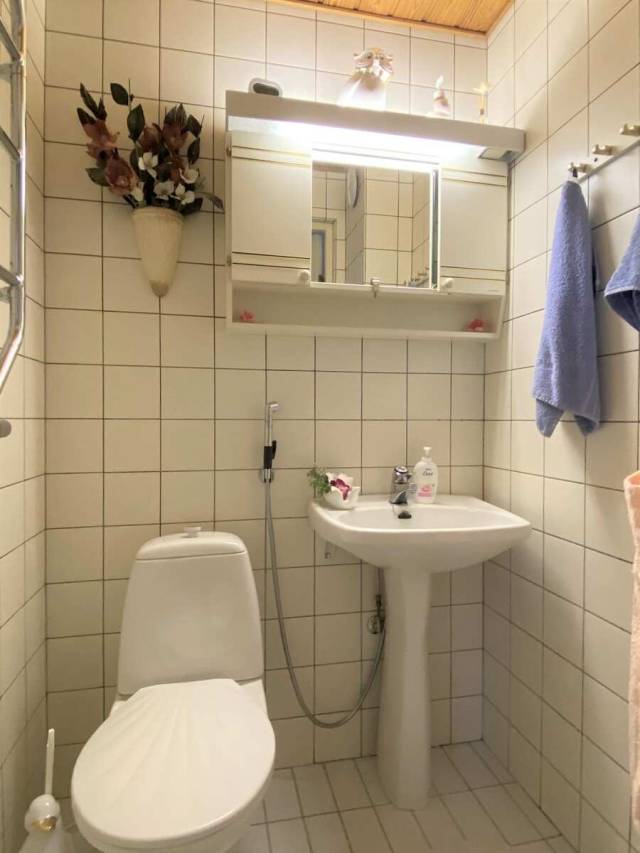 Yläkerran wc